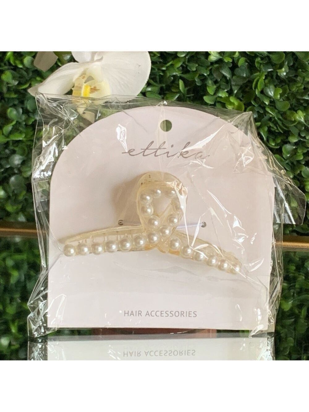 Ettika Pearl Hair Claw Clip | NEW | Pearl Elegance Claw Clip